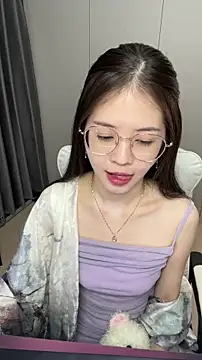 Qianqian-888 online show from October 29, 2025, 1:08 am