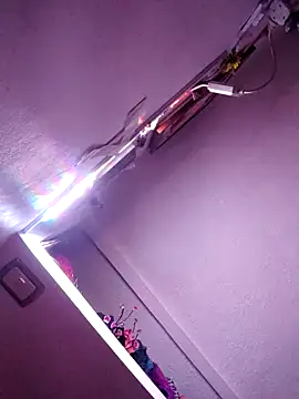 Snapshot of melisa_hot420 chatting on October 26, 2025, 5:35 am melisa hot420 online show from October 26, 2025, 5:35 am