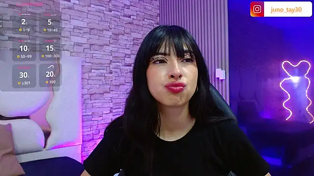 juno tay online show from September 19, 2025, 7:14 pm