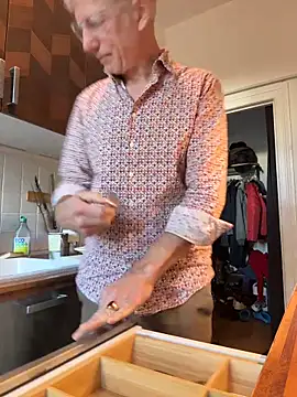 Snapshot of SexyLeon8 chatting on November 21, 2025, 8:46 am SexyLeon8 online show from November 21, 2025, 8:46 am