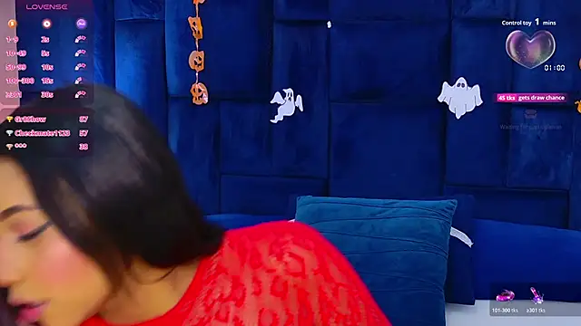 Snapshot of Becca_Grims chatting on October 20, 2025, 3:40 am Becca Grims online show from October 20, 2025, 3:40 am