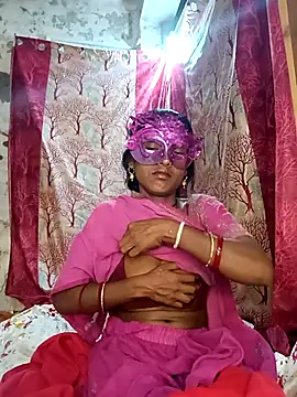 Snapshot of Babhi_Love chatting on October 13, 2025, 5:35 pm Babhi Love online show from October 13, 2025, 5:35 pm