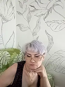 Snapshot of Catty_Lady chatting on September 9, 2025, 3:55 pm Catty Lady online show from September 9, 2025, 3:55 pm