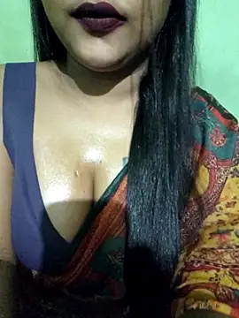 Snapshot of JIYA-04 chatting on September 19, 2025, 1:01 pm JIYA-04 online show from September 19, 2025, 1:01 pm