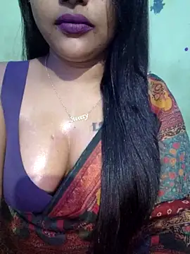 Snapshot of JIYA-04 chatting on November 23, 2025, 5:24 pm JIYA-04 online show from November 23, 2025, 5:24 pm