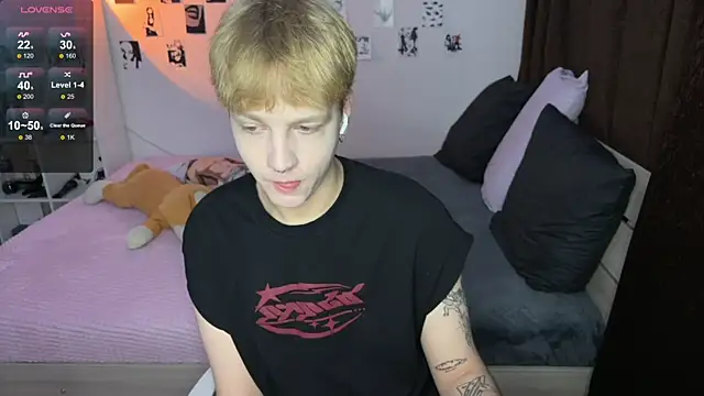 Snapshot of olivertasty chatting on September 11, 2025, 3:56 pm olivertasty online show from September 11, 2025, 3:56 pm