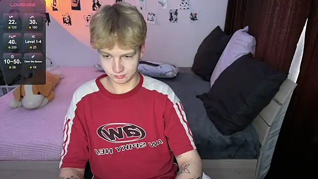 Snapshot of olivertasty chatting on September 14, 2025, 4:33 am olivertasty online show from September 14, 2025, 4:33 am