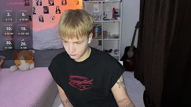 Snapshot of olivertasty chatting on October 7, 2025, 4:37 pm olivertasty online show from October 7, 2025, 4:37 pm