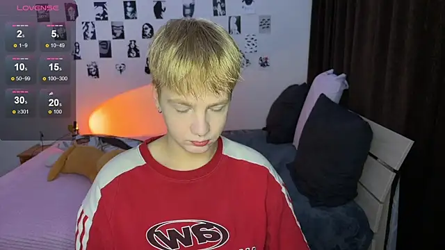 Snapshot of olivertasty chatting on October 21, 2025, 2:29 pm olivertasty online show from October 21, 2025, 2:29 pm