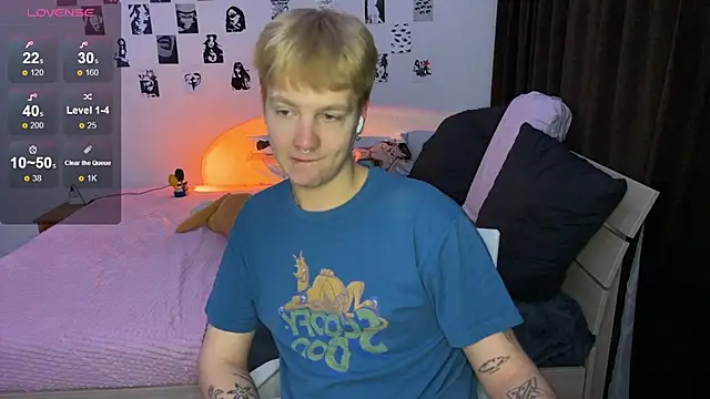 Snapshot of olivertasty chatting on October 22, 2025, 2:34 am olivertasty online show from October 22, 2025, 2:34 am