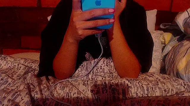 sabrina v  online show from September 10, 2025, 10:15 am