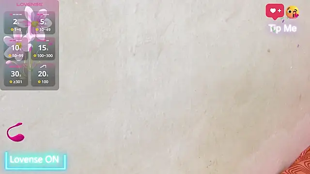 naomi powel online show from October 8, 2025, 3:09 pm