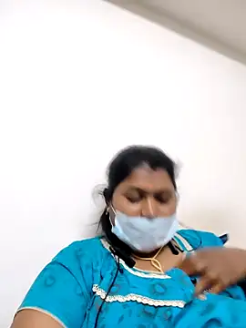 Snapshot of tamil_Miraclequeen chatting on November 8, 2025, 5:01 pm tamil Miraclequeen online show from November 8, 2025, 5:01 pm