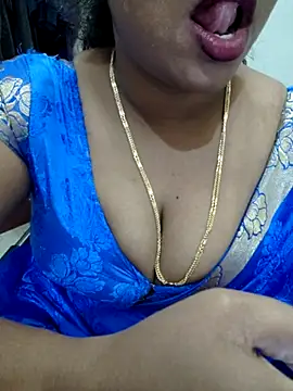 Snapshot of Anu_Reddy_10 chatting on September 27, 2025, 5:18 pm Anu Reddy 10 online show from September 27, 2025, 5:18 pm