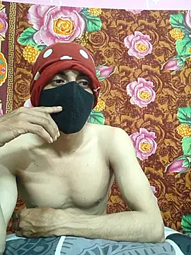 Snapshot of Seducing_couple chatting on October 27, 2025, 5:06 pm Seducing couple online show from October 27, 2025, 5:06 pm