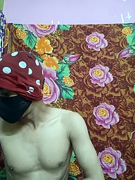 Snapshot of Seducing_couple chatting on November 17, 2025, 4:07 am Seducing couple online show from November 17, 2025, 4:07 am