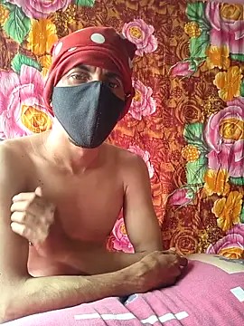 Snapshot of Seducing_couple chatting on November 21, 2025, 6:01 am Seducing couple online show from November 21, 2025, 6:01 am