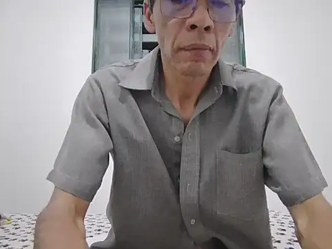 skinnylatino51 online show from September 23, 2025, 12:02 am