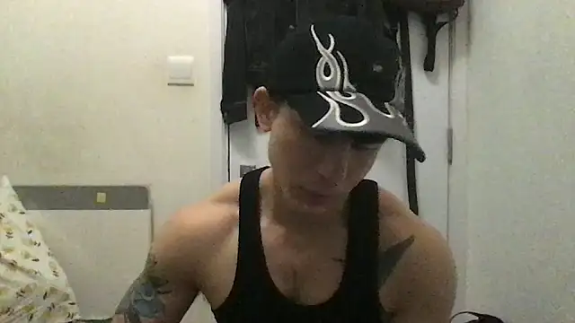 Snapshot of natenatejosh chatting on September 20, 2025, 1:12 pm natenatejosh online show from September 20, 2025, 1:12 pm