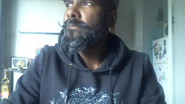 frenchblackc31 online show from October 26, 2025, 8:53 am