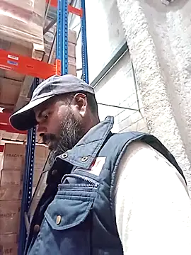 frenchblackc31 online show from November 17, 2025, 10:54 am