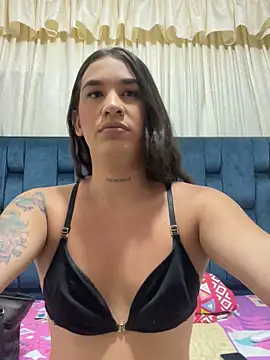 Snapshot of Sweet_vicky_hot chatting on October 15, 2025, 7:03 pm Sweet vicky hot online show from October 15, 2025, 7:03 pm