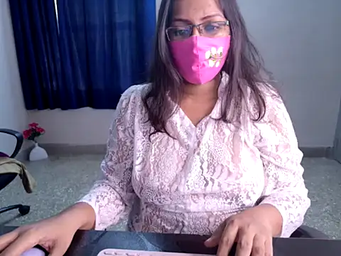 Snapshot of Anjalistar chatting on October 7, 2025, 5:26 am Anjalistar online show from October 7, 2025, 5:26 am