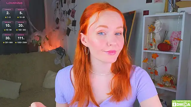 JoyceJones online show from November 2, 2025, 8:11 pm