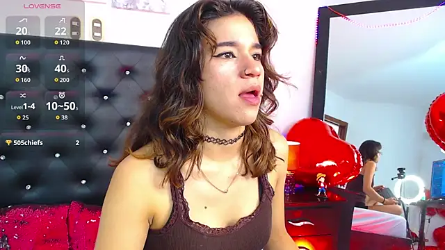 miascarlet 16 online show from September 18, 2025, 1:13 pm