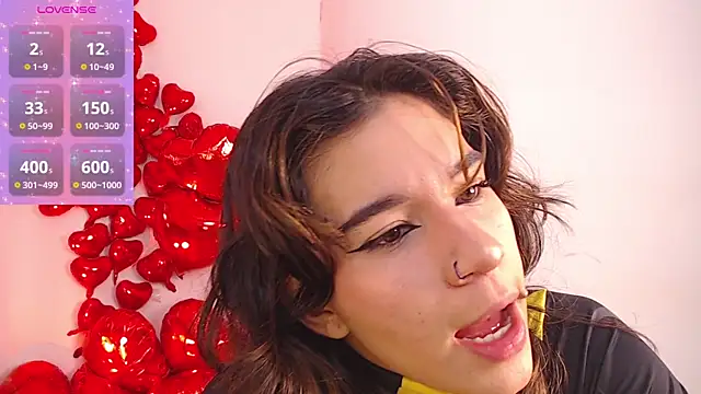 miascarlet 16 online show from October 1, 2025, 1:28 pm