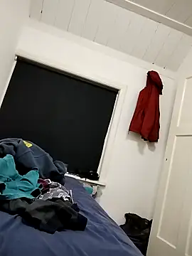 ijustwannafuckyou6969 online show from November 28, 2025, 5:15 pm