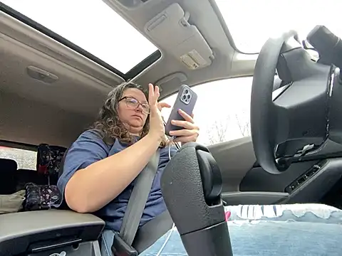 GirlSquirt online show from December 19, 2025, 4:25 pm