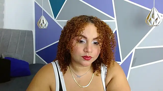 Snapshot of Yera_carey chatting on September 25, 2025, 11:30 pm Yera carey online show from September 25, 2025, 11:30 pm