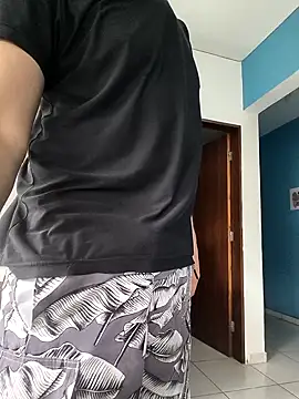 mikeara90 online show from October 7, 2025, 12:46 pm