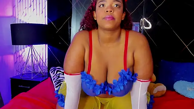 Alaia Gutierrez online show from October 3, 2025, 10:07 pm