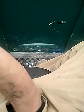 Snapshot of helldonk chatting on September 26, 2025, 4:00 pm helldonk online show from September 26, 2025, 4:00 pm