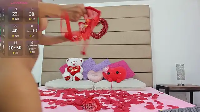 Snapshot of susan_elliot chatting on September 20, 2025, 3:02 pm susan elliot online show from September 20, 2025, 3:02 pm