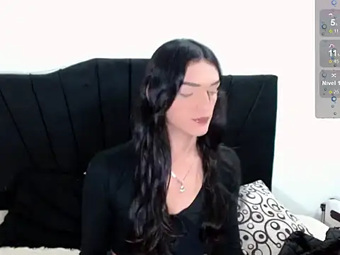 x isabella x online show from October 18, 2025, 7:20 am