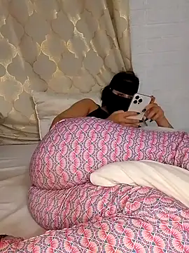 Samaarsexy23 online show from November 17, 2025, 12:33 pm