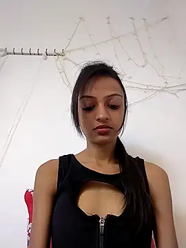 Snapshot of Your-Kitkat chatting on November 12, 2025, 6:03 am Your-Kitkat online show from November 12, 2025, 6:03 am