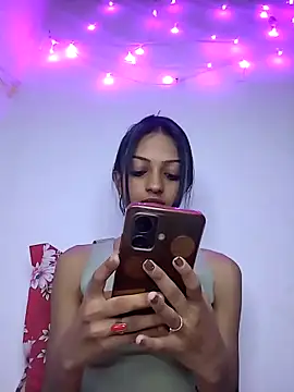 Snapshot of Your-Kitkat chatting on November 14, 2025, 5:33 pm Your-Kitkat online show from November 14, 2025, 5:33 pm