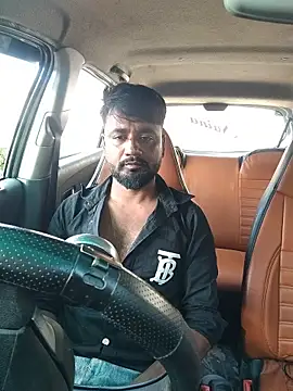 Munny6677 online show from December 15, 2025, 8:18 am