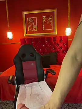 Snapshot of Anissa_Ali chatting on September 18, 2025, 1:18 am Anissa Ali online show from September 18, 2025, 1:18 am