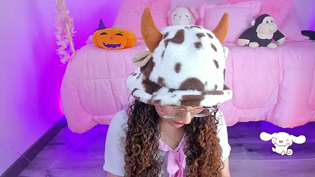 Snapshot of hannacutegod chatting on November 11, 2025, 4:56 am hannacutegod online show from November 11, 2025, 4:56 am