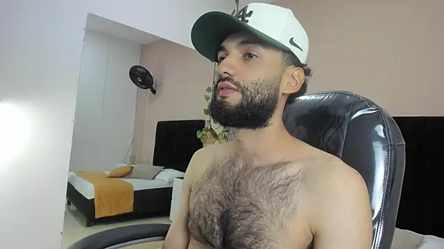 Snapshot of Ryan_Jackson_ chatting on November 9, 2025, 3:38 am Ryan Jackson online show from November 9, 2025, 3:38 am