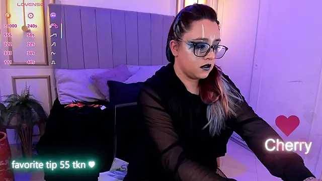 Snapshot of Cherry_blush_ chatting on October 9, 2025, 8:07 pm Cherry blush  online show from October 9, 2025, 8:07 pm