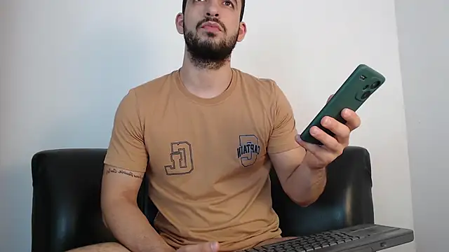 SouthernMilk online show from September 13, 2025, 9:03 pm