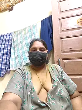 Villageanuty online show from November 10, 2025, 6:01 am