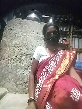 Snapshot of Tamilauntyhot chatting on November 17, 2025, 1:06 pm Tamilauntyhot online show from November 17, 2025, 1:06 pm