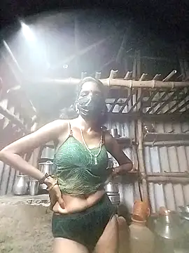 Snapshot of Tamilauntyhot chatting on November 29, 2025, 4:37 am Tamilauntyhot online show from November 29, 2025, 4:37 am